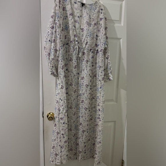 Express Floral Sheer Long Tie Front Kimono - Picture 2 of 2